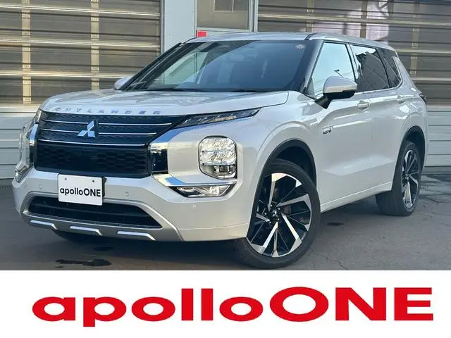 Mitsubishi Outlander Phev 2022, 66 000 км