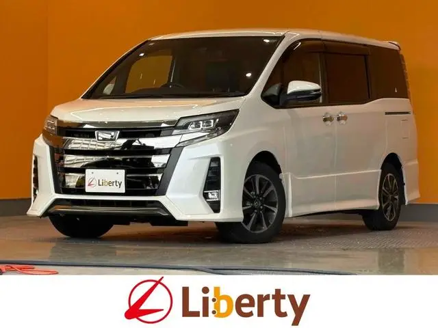 Toyota Noah 2020, 44 699 км