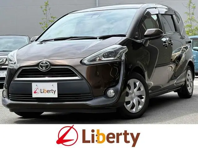 Toyota Sienta 2017, 49 057 км
