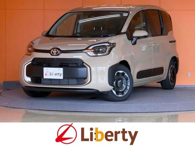 Toyota Sienta 2026, новый