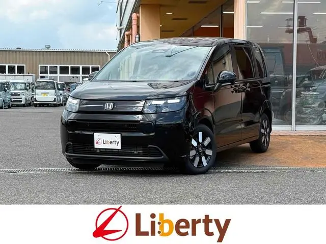 Honda Freed — фото из объявления