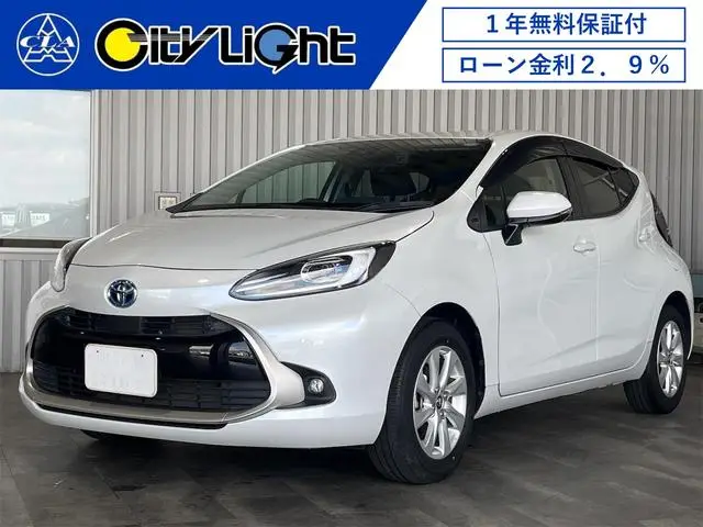 Toyota Aqua 2023, 33 420 км