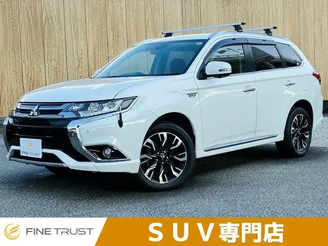 Mitsubishi Outlander Phev — фото из объявления