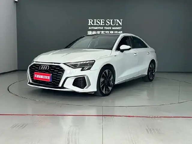 Audi A3 2023, 42 000 км