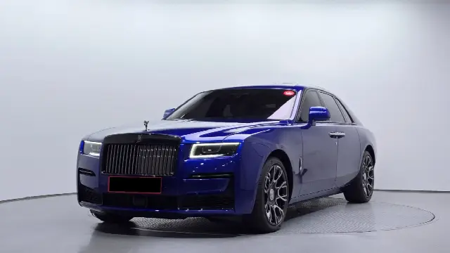 Rolls-Royce Ghost 2020, 677 км