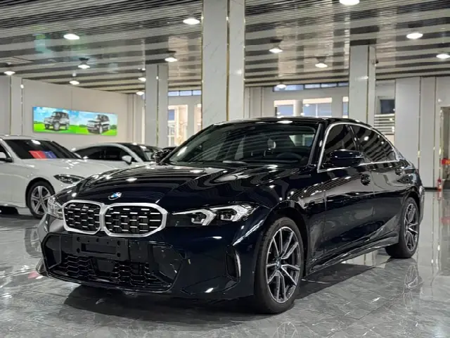 BMW 3 Series 2025, новый