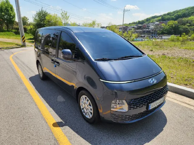 Hyundai Staria 2021, 11 366 км