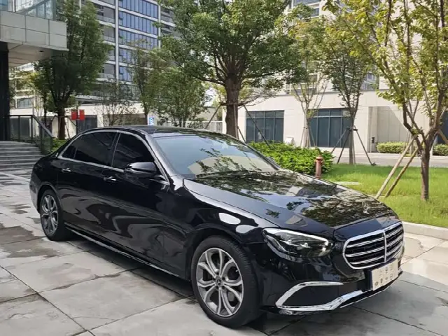 Mercedes-Benz E-Class 2023, 63 000 км