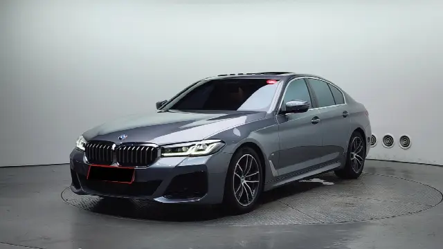 BMW 5 Series 2017, 51 198 км