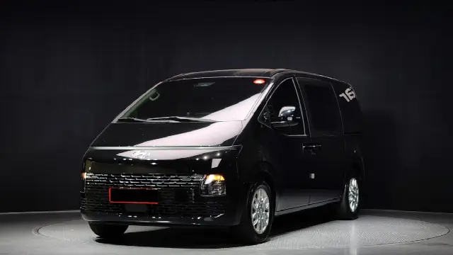 Hyundai Staria 2021, 59 012 км
