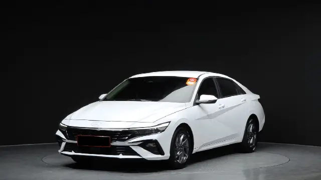 Hyundai Avante 2023, 53 753 км