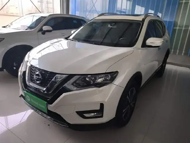 Nissan X-Trail 2020, 31 800 км