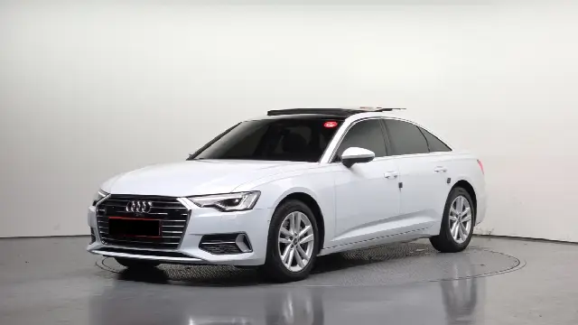 Audi A6 2019, 29 999 км