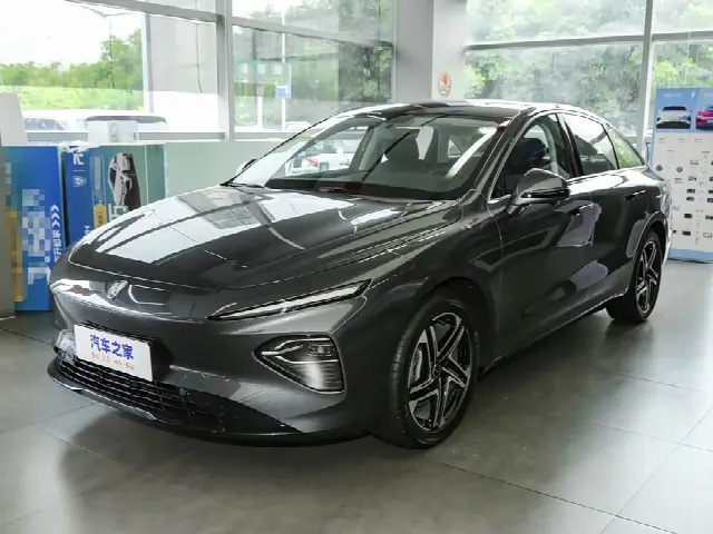 Roewe D7 2025, новый