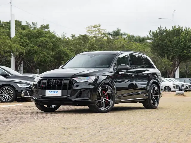 Audi SQ7 2024, новый