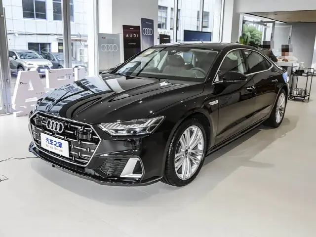 Audi A7L 2025, новый