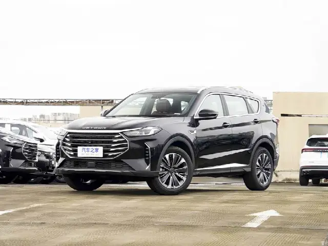 Jetour X70 Plus 2025, новый