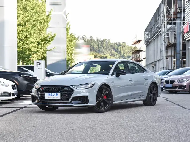 Audi A7L 2025, новый