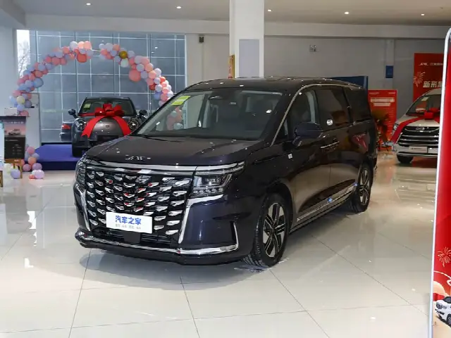 JAC Refine RF8 Hybrid 2024, новый