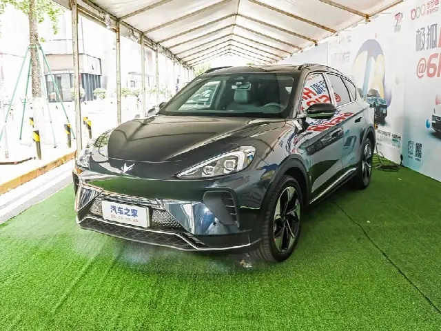 BAIC Arcfox Alpha T 2023, новый