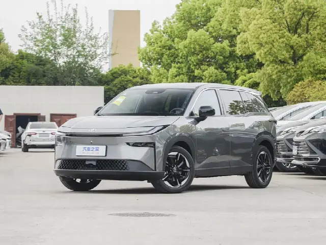 Toyota bZ3X 2025, новый