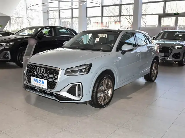 Audi Q2L 2024, новый