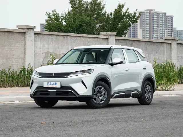 BYD Yuan Up 2025, новый