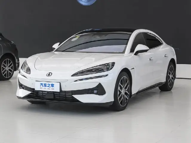 Denza Z9 2024, новый
