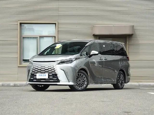 Lexus LM 2023, новый