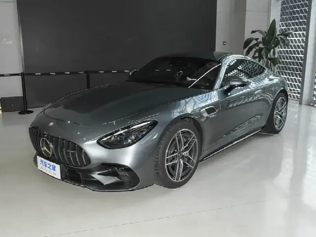 Mercedes-Benz AMG GT 2026, новый
