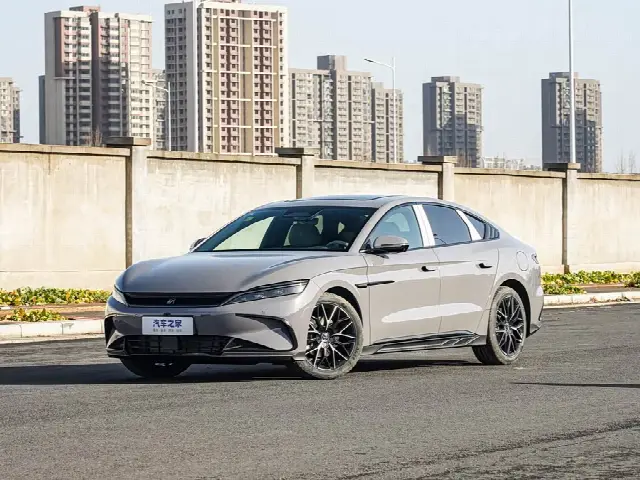 BYD Han 2025, новый