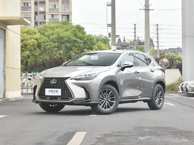 Lexus NX 2025, новый