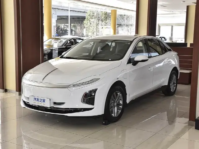 Hongqi E-QM5 2025, новый