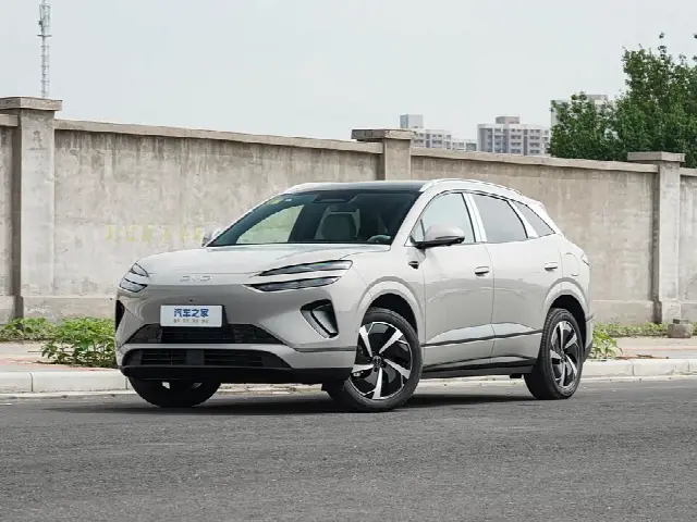 BYD Sea Lion 06 Hybrid/EV 2025, новый