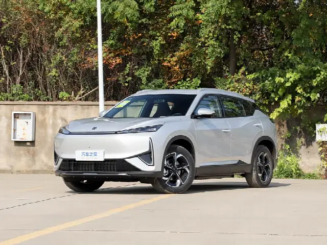 Dongfeng Aeolus L7 2025, новый