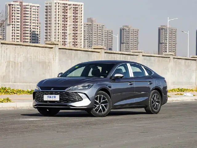 BYD Qin L 2025, новый