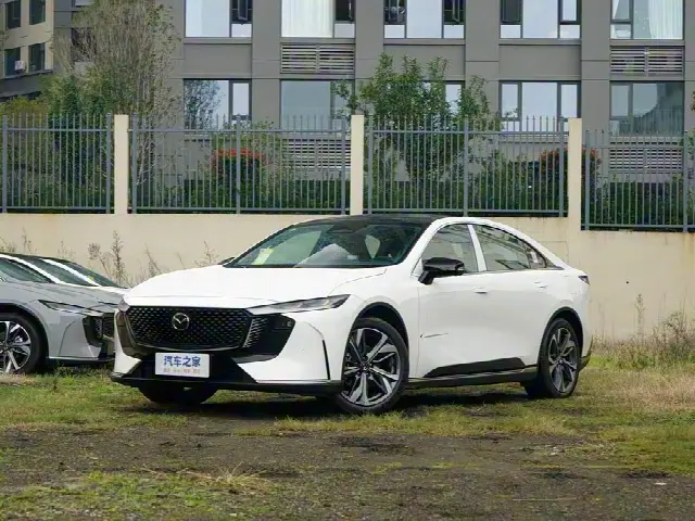 Mazda EZ-6 2026, новый