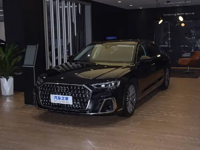 Audi A8 2025, новый