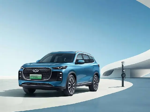 Chery Tiggo 8 Plus C-DM 2025, новый