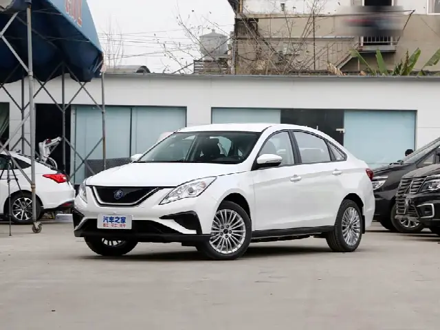 Dongfeng Forthing S50 EV 2023, новый