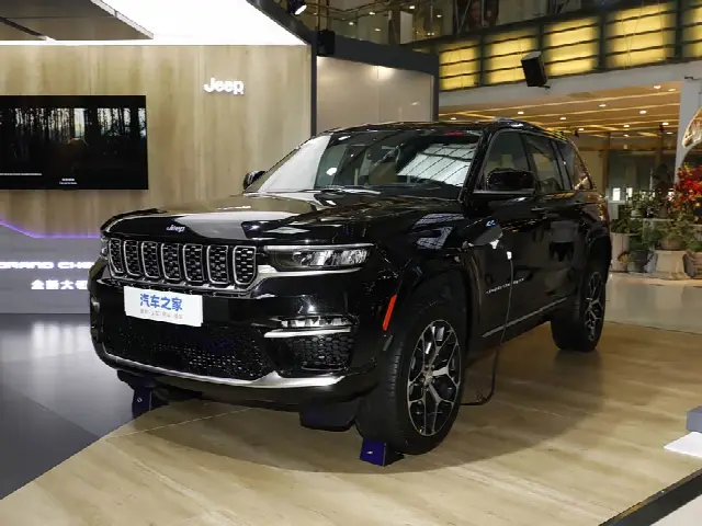 Jeep Grand Cherokee Hybrid 2023, новый