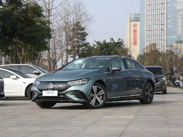 Mercedes-Benz EQE 2026, новый