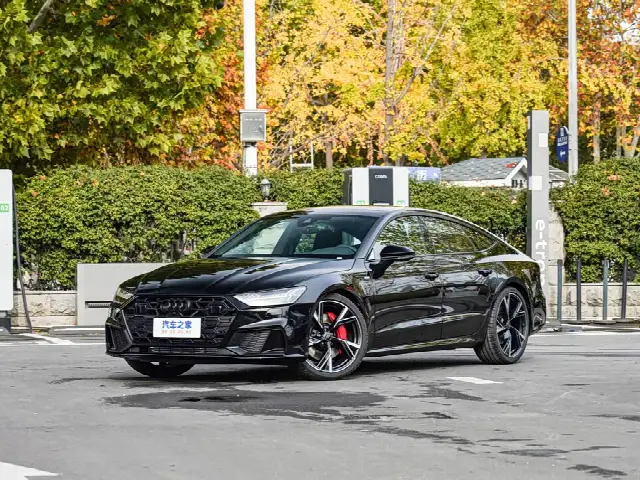 Audi A7 2025, новый
