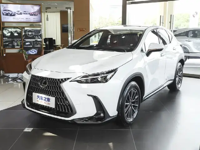 Lexus NX 2025, новый