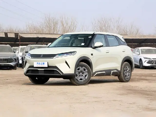 BYD Yuan Up 2025, новый