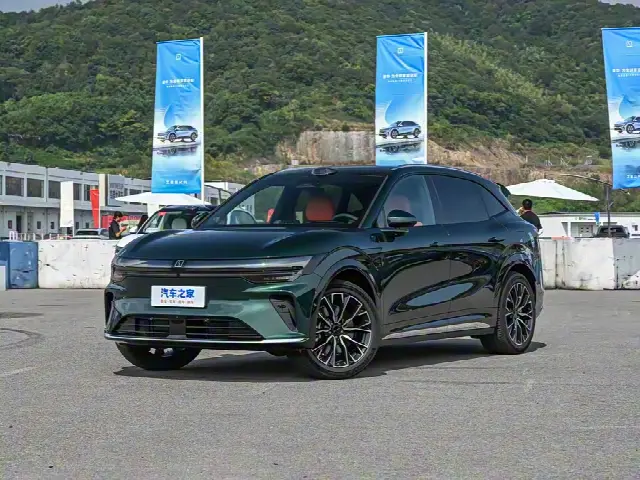 Zeekr 7X 2026, новый