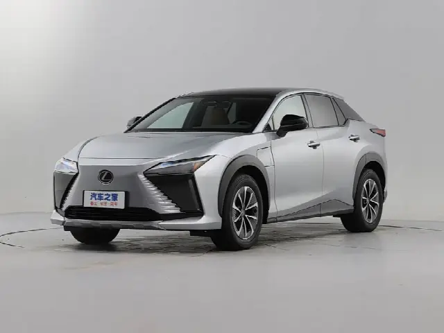 Lexus RZ 2023, новый
