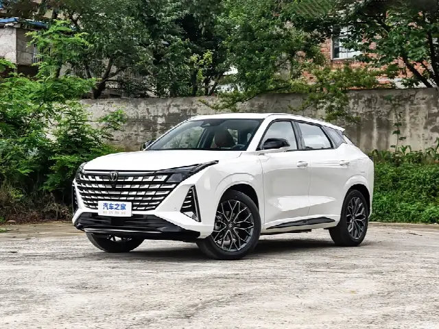 Changan UNI-Z Hybrid 2025, новый