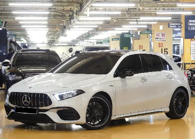 Mercedes-Benz A-Class 2019, 13 000 км