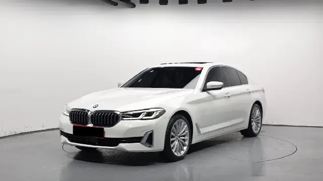 BMW 5 Series 2017, 26 468 км